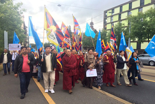 1500 gather for Tibet Solidarity Rally in Geneva