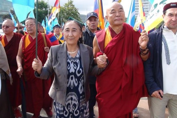 Uyghur – Tibetan Protests Against China Draws Huge Crowd in Geneva