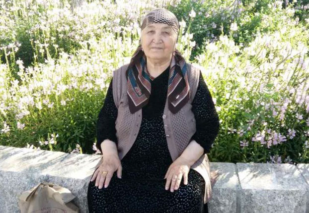 Elderly Uyghur Woman Harassed, Threatened by Police