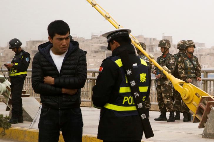 China: Police DNA Database Threatens Privacy