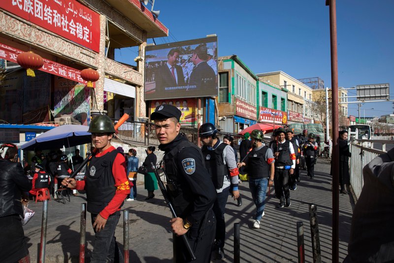 US could sanction Chinese officials over Xinjiang abuses